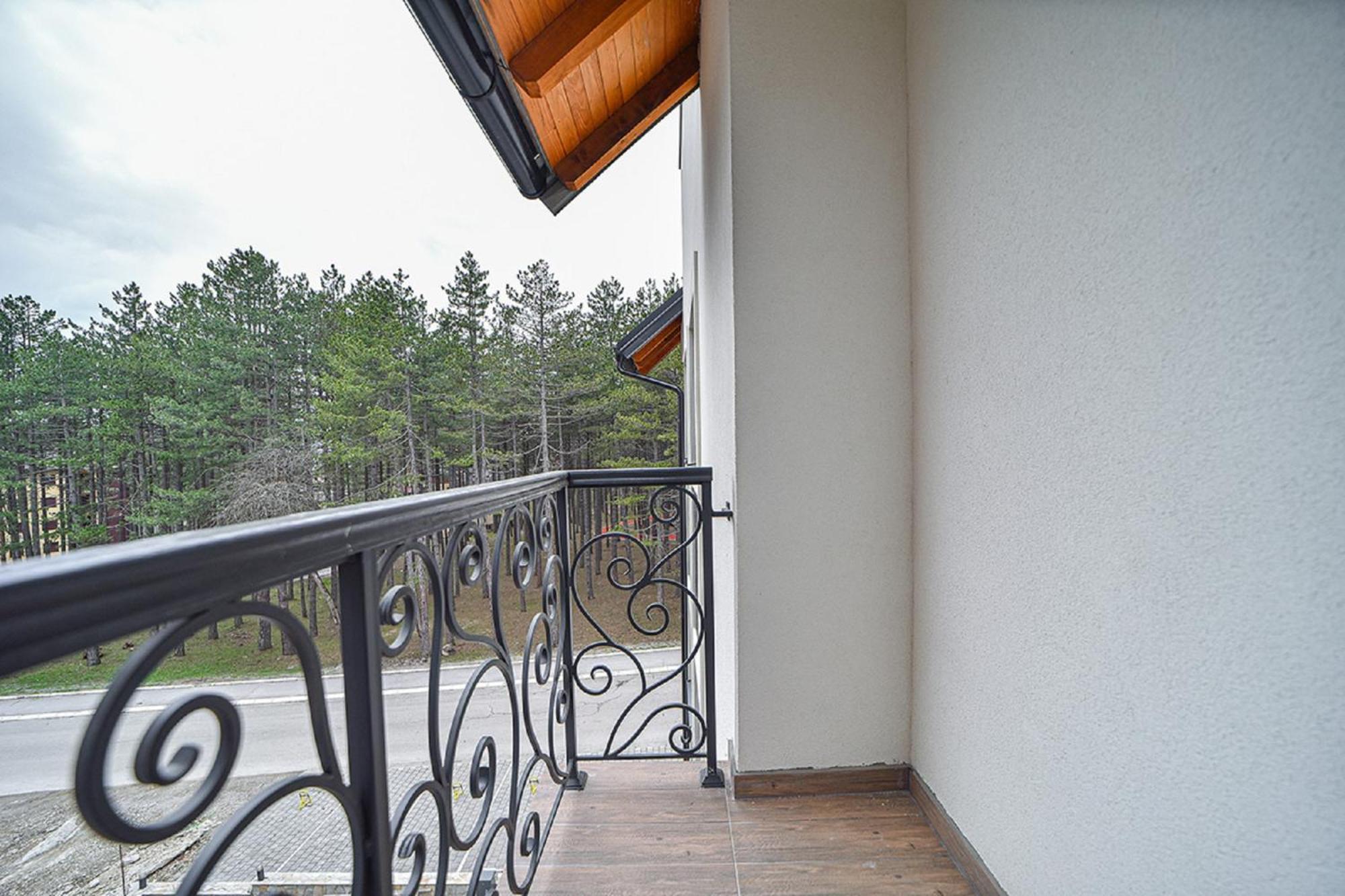 Aparthotel Beli Bor Zlatibor Extérieur photo